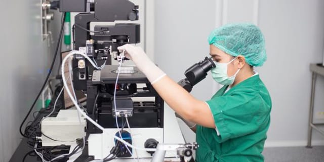 Beyond IVF-ศูนย์รักษาผู้มีบุตรยาก